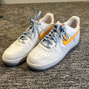 Nike airforce 1’s. Never worn, excellent condition